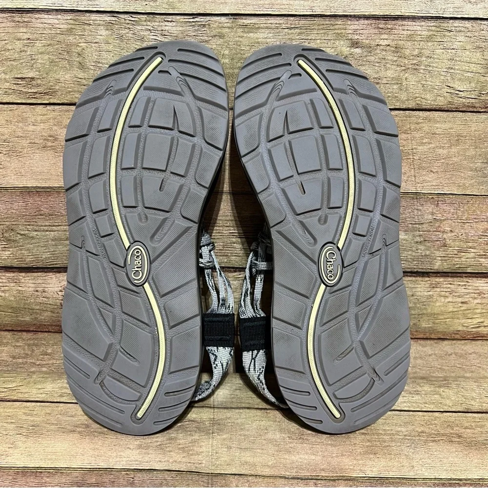 Chaco zx2 geometric